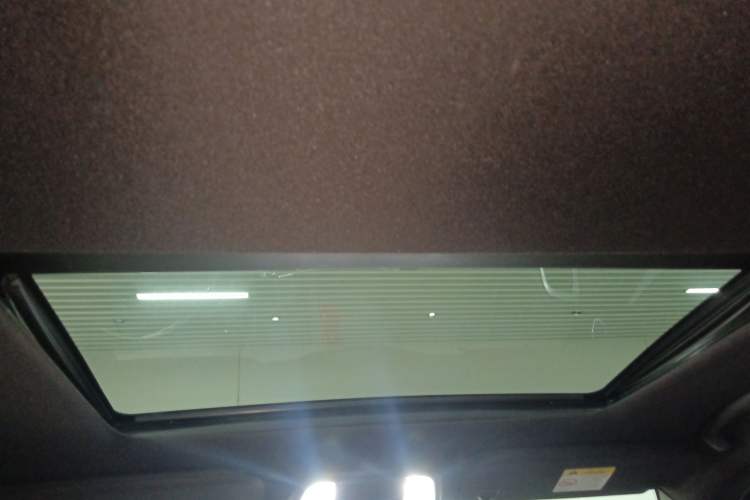 Used Jeep Grand Cherokee 2015 3.6L Luxury Navigation Edition Headliner