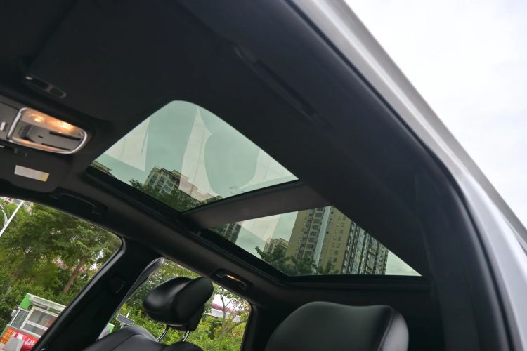 Used Jeep Grand Cherokee 2015 3.0L Comfort Navigation Edition Headliner