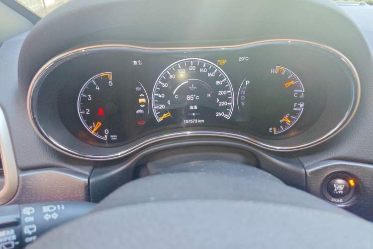 Used Jeep Grand Cherokee 2015 3.0TD Diesel Elite Navigation Edition Instrument Cluster
