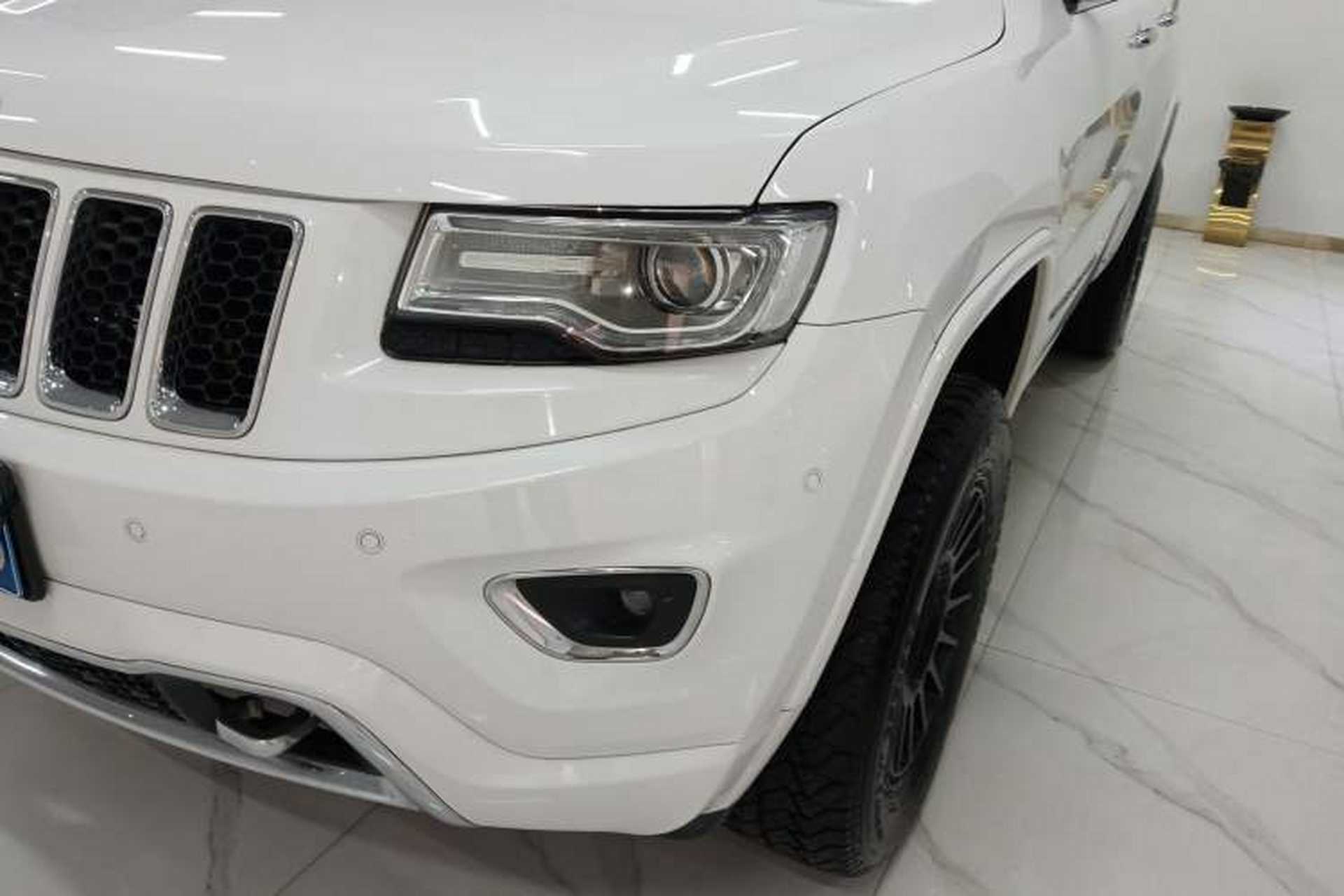 Used Jeep Grand Cherokee 2015 3.6L Luxury Navigation Edition Left Front Headlight