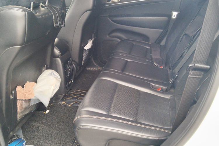 Used Jeep Grand Cherokee 2015 3.0L Elite Navigation Edition Left Rear Seat