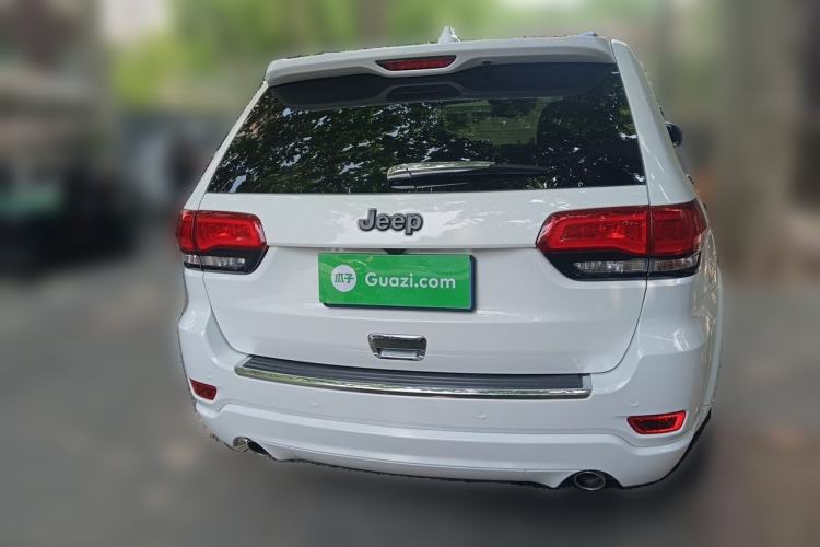 Used Jeep Grand Cherokee 2015 3.0L Comfort Navigation Edition Rear