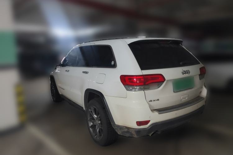 Used Jeep Grand Cherokee 2015 3.6L Elite Navigation Edition Rear Left 45 Deg