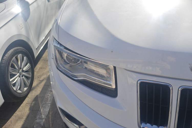 Used Jeep Grand Cherokee 2015 3.0L Comfort Navigation Edition Right Front Headlight