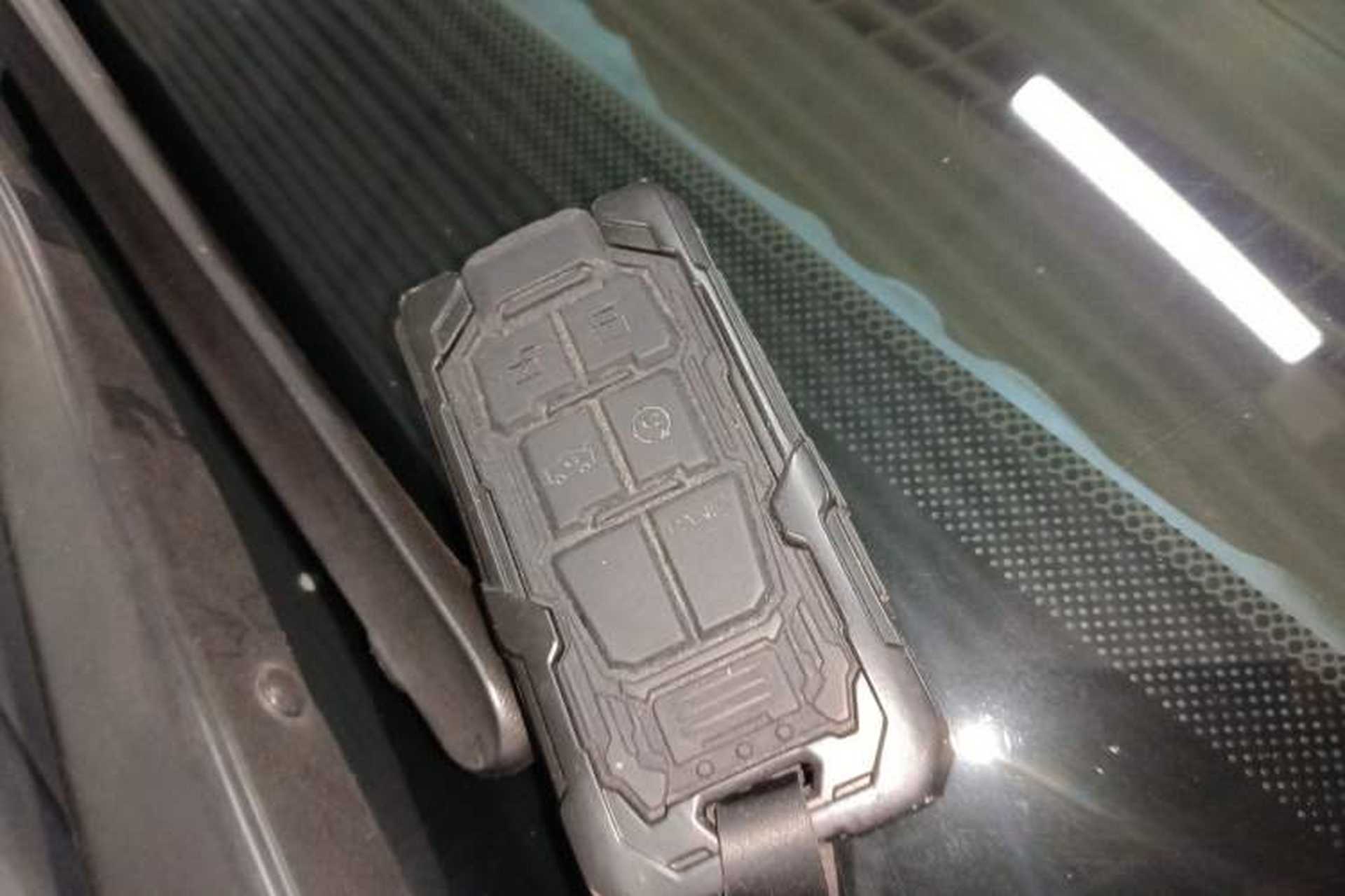 Used Jeep Grand Cherokee 2015 3.6L Luxury Navigation Edition Vehicle Key