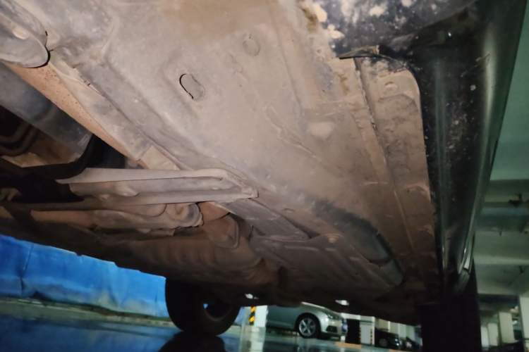 Used Jeep Grand Cherokee 2016 3.6L Luxury Navigation Edition Chassis Front Left