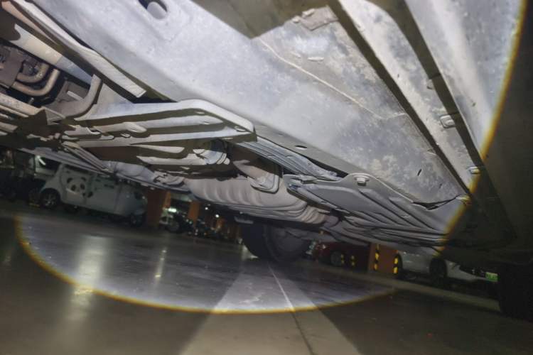 Used Jeep Grand Cherokee 2016 3.0L Comfort Navigation Edition Chassis Front Left
