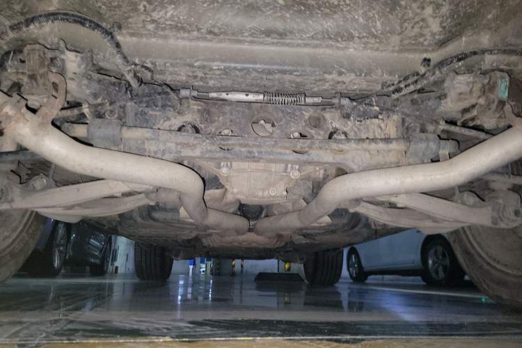 Used Jeep Grand Cherokee 2016 3.6L Elite Navigation Edition Chassis Rear