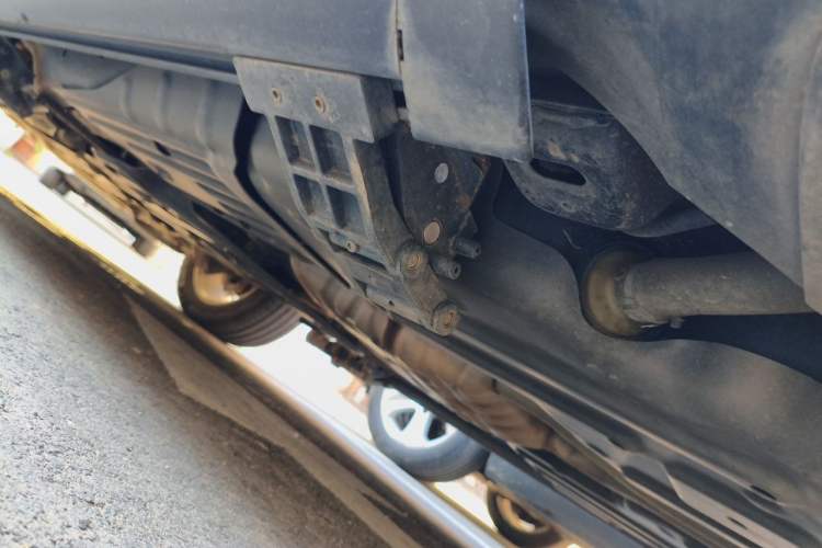 Used Jeep Grand Cherokee 2016 3.0L Elite Navigation Edition Chassis Rear Left
