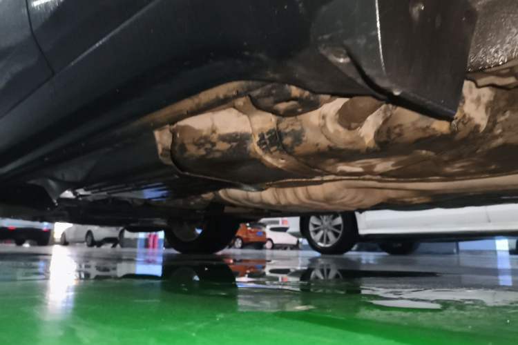 Used Jeep Grand Cherokee 2016 3.0L Elite Navigation Edition Chassis Rear Left