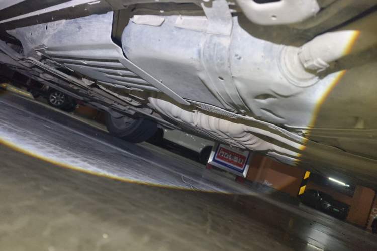 Used Jeep Grand Cherokee 2016 3.0L Comfort Navigation Edition Chassis Rear Left