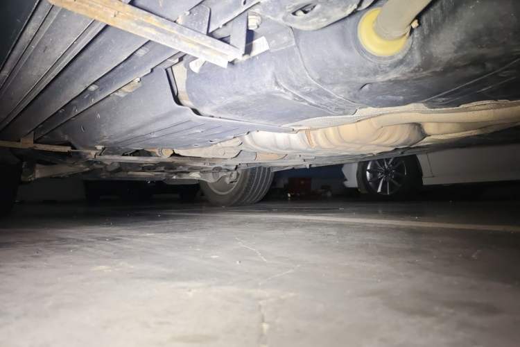 Used Jeep Grand Cherokee 2016 3.0L Comfort Navigation Edition Chassis Rear Left