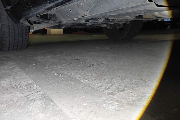 Used Jeep Grand Cherokee 2016 3.6L Luxury Navigation Edition Chassis Rear Left