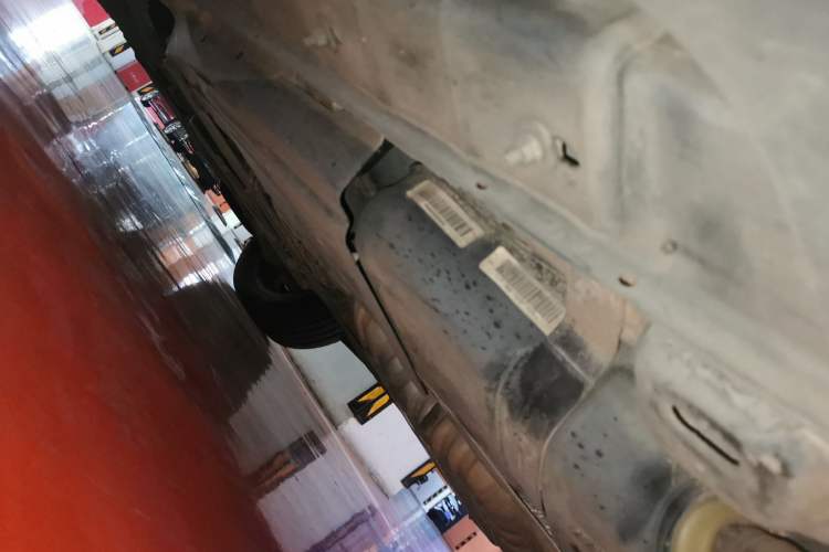 Used Jeep Grand Cherokee 2016 3.0L Comfort Navigation Edition Chassis Rear Left