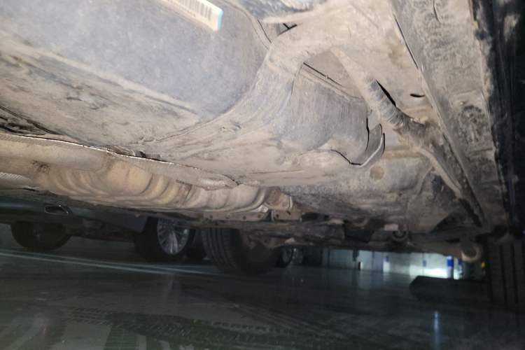 Used Jeep Grand Cherokee 2016 3.6L Elite Navigation Edition Chassis Rear Right