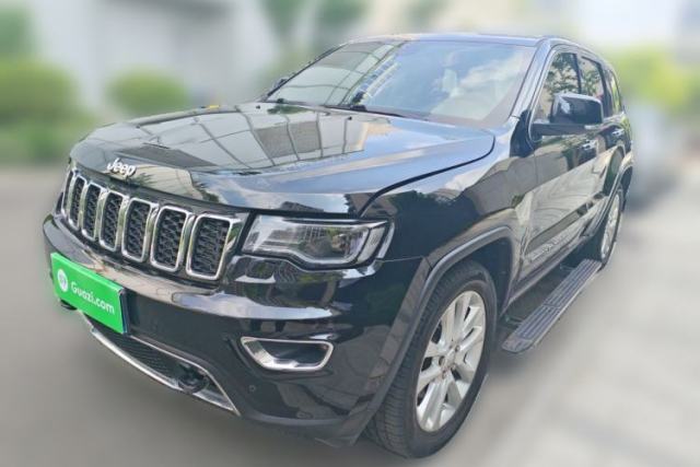 Ojetý Jeep Grand Cherokee 2016 3.0L Comfort Navigation Edition