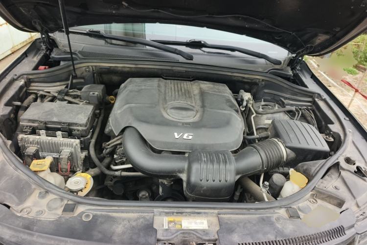 Used Jeep Grand Cherokee 2016 3.0L Comfort Navigation Edition Engine Bay