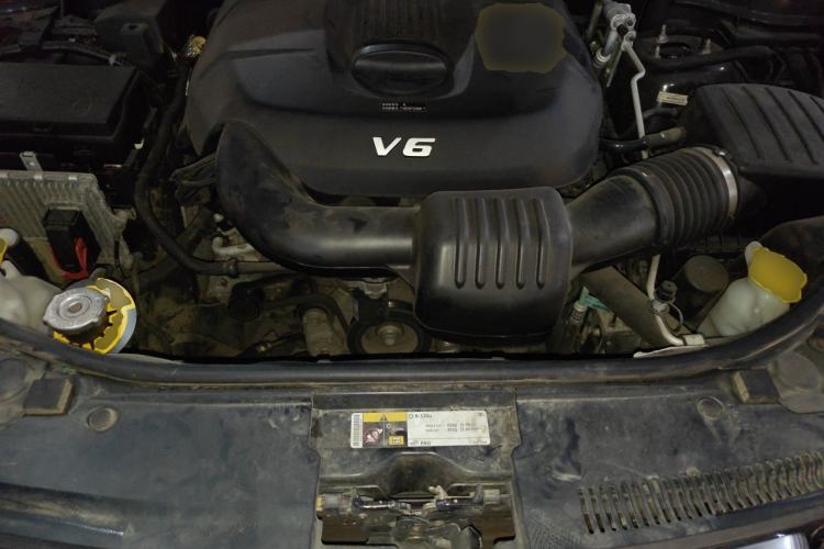 Used Jeep Grand Cherokee 2016 3.0L Comfort Navigation Edition Engine Bay