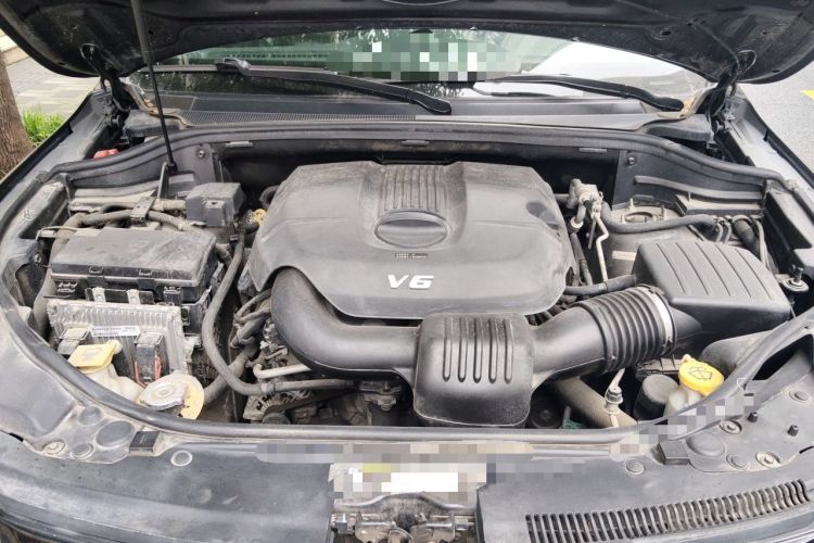 Used Jeep Grand Cherokee 2016 3.0L Comfort Navigation Edition Engine Bay