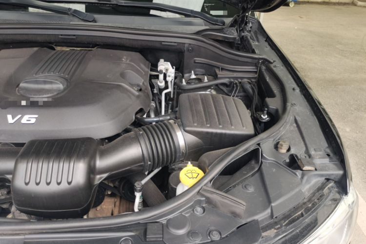 Used Jeep Grand Cherokee 2016 3.0L Comfort Navigation Edition Engine Bay Left