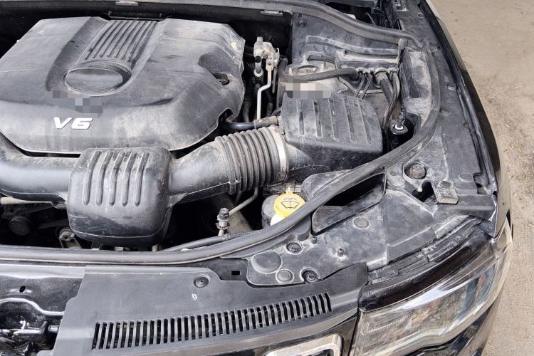 Used Jeep Grand Cherokee 2016 3.0L Comfort Navigation Edition Engine Bay Left
