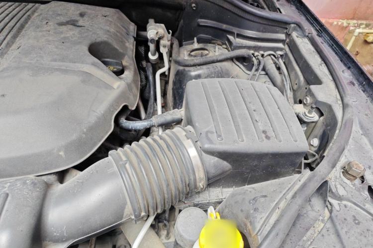 Used Jeep Grand Cherokee 2016 3.0L Comfort Navigation Edition Engine Bay Left
