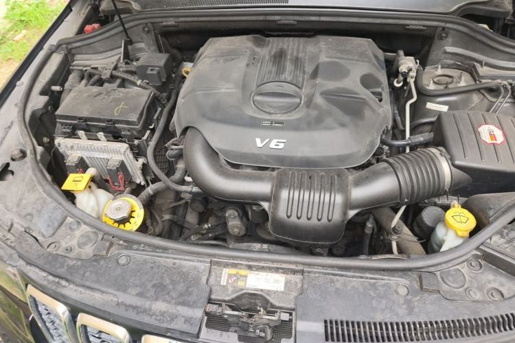 Used Jeep Grand Cherokee 2016 3.0L Comfort Navigation Edition Engine Bay
