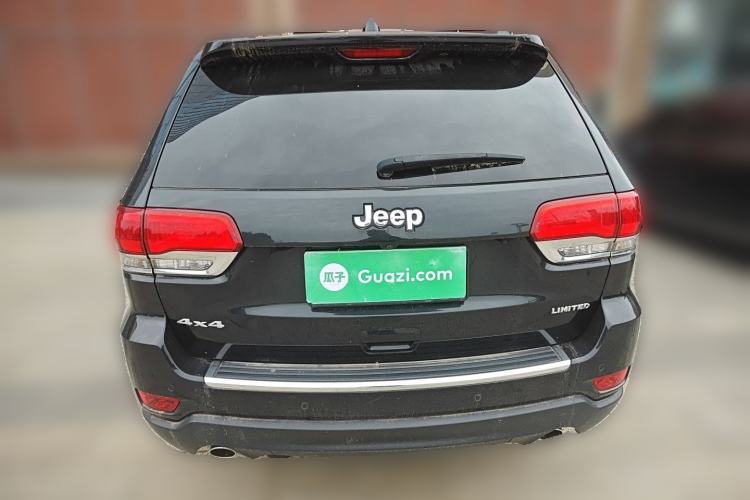 Used Jeep Grand Cherokee 2016 3.0L Elite Navigation Edition Exterior 4
