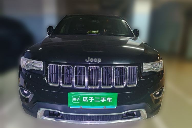 Used Jeep Grand Cherokee 2016 3.0L Elite Navigation Edition Front