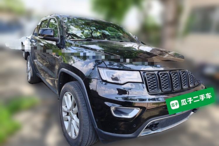 Used Jeep Grand Cherokee 2016 3.0L Comfort Navigation Edition Front Right 45 Deg