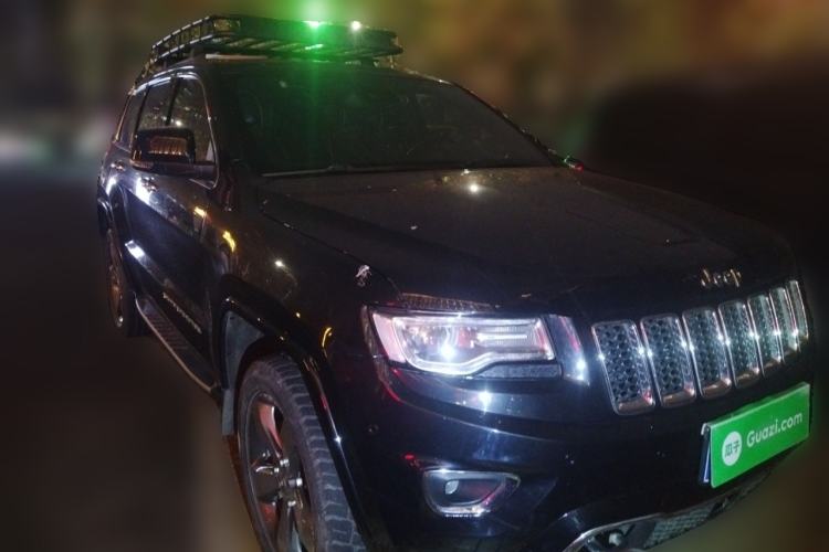 Used Jeep Grand Cherokee 2016 3.6L Luxury Navigation Edition Front Right 45 Deg