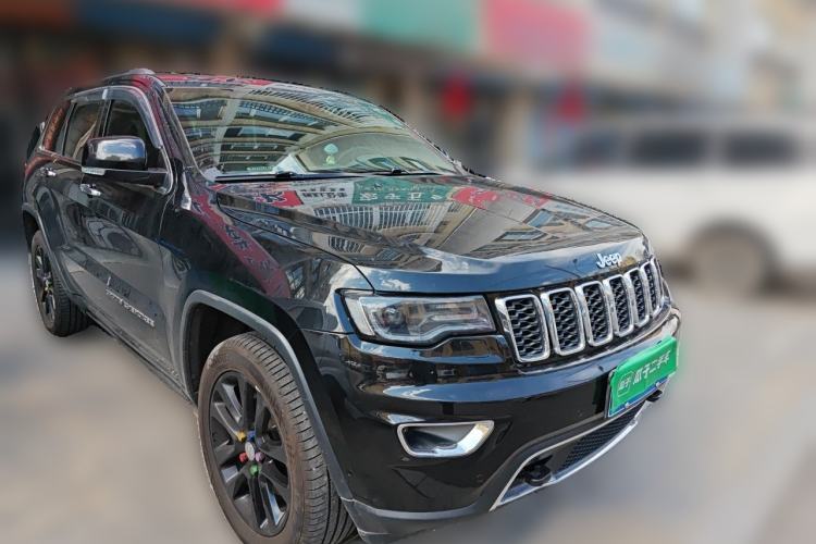 Used Jeep Grand Cherokee 2016 3.0L Elite Navigation Edition Front Right 45 Deg