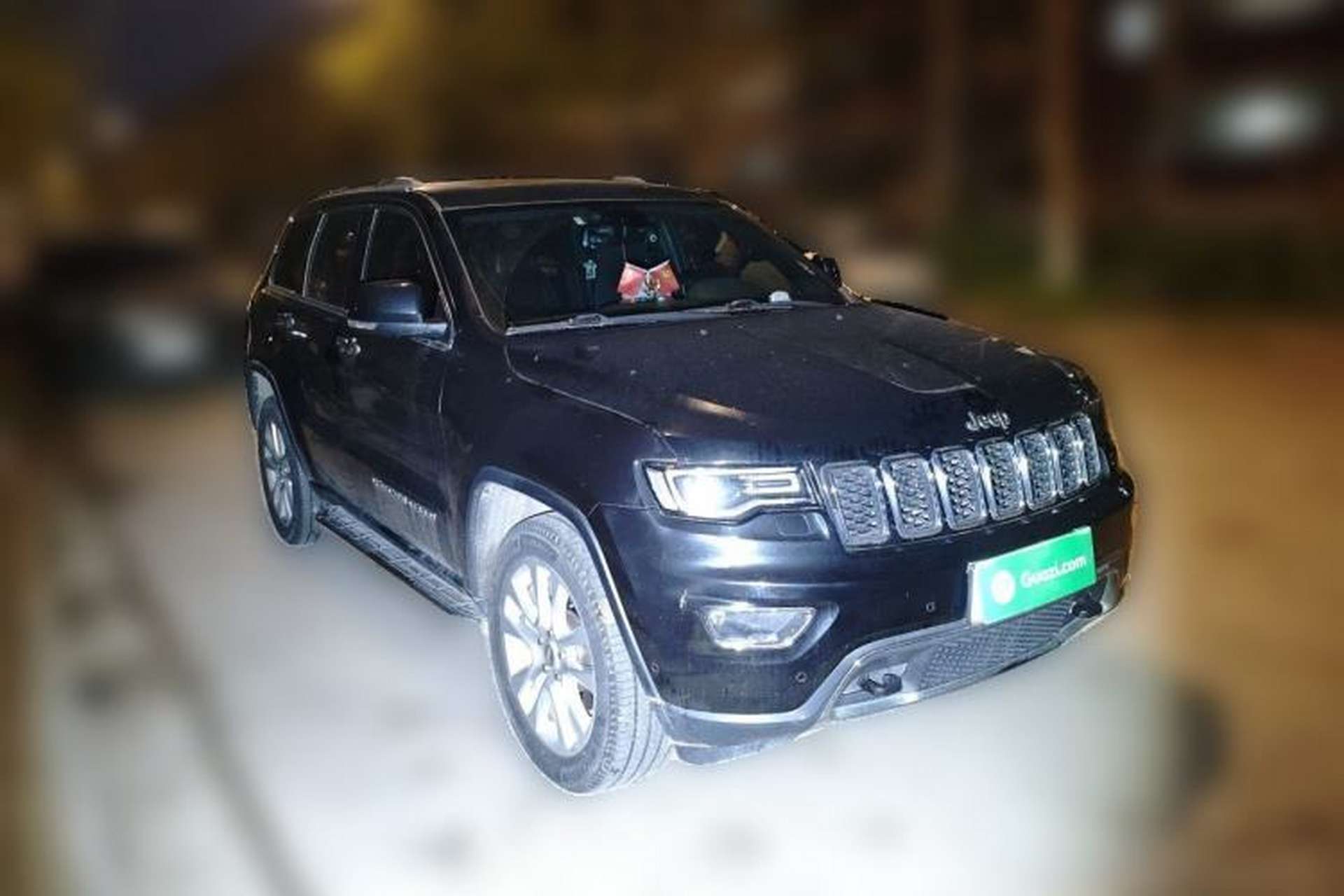 Used Jeep Grand Cherokee 2016 3.0L Comfort Navigation Edition Front Right 45 Deg