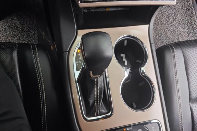 Used Jeep Grand Cherokee 2016 3.0L Elite Navigation Edition Gear Lever