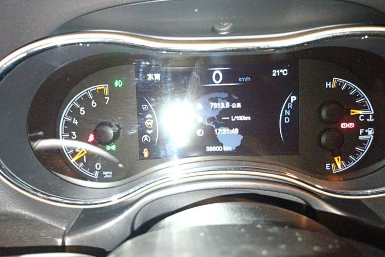 Used Jeep Grand Cherokee 2016 3.0L Comfort Navigation Edition Instrument Cluster