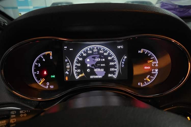 Used Jeep Grand Cherokee 2016 3.0TD Diesel Comfort Navigation Version Instrument Cluster