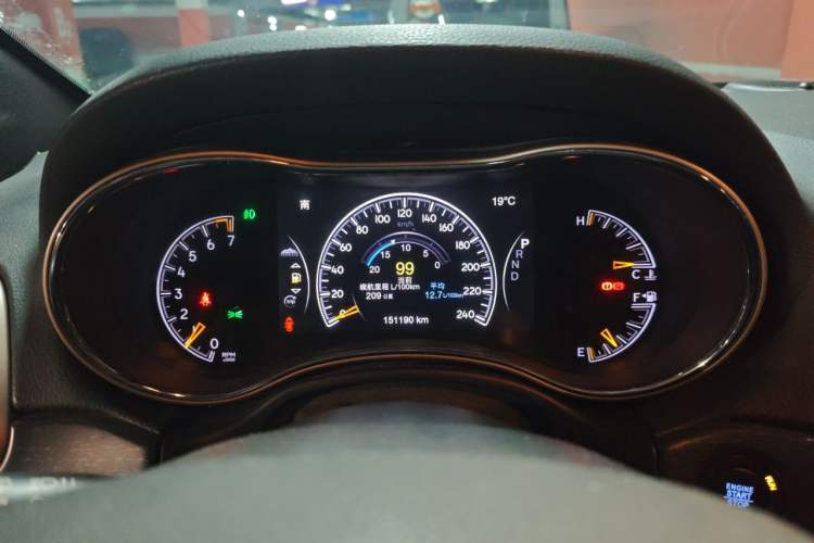 Used Jeep Grand Cherokee 2016 3.0L Comfort Navigation Edition Instrument Cluster