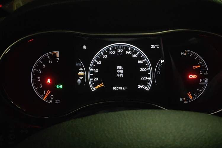 Used Jeep Grand Cherokee 2016 3.6L Luxury Navigation Edition Instrument Cluster