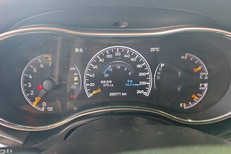 Used Jeep Grand Cherokee 2016 3.0L Comfort Navigation Edition Instrument Cluster
