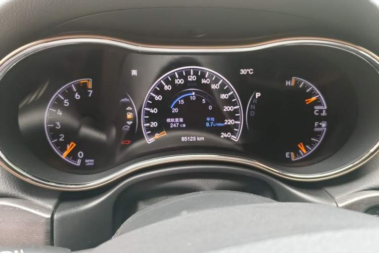 Used Jeep Grand Cherokee 2016 3.0L Comfort Navigation Edition Instrument Cluster