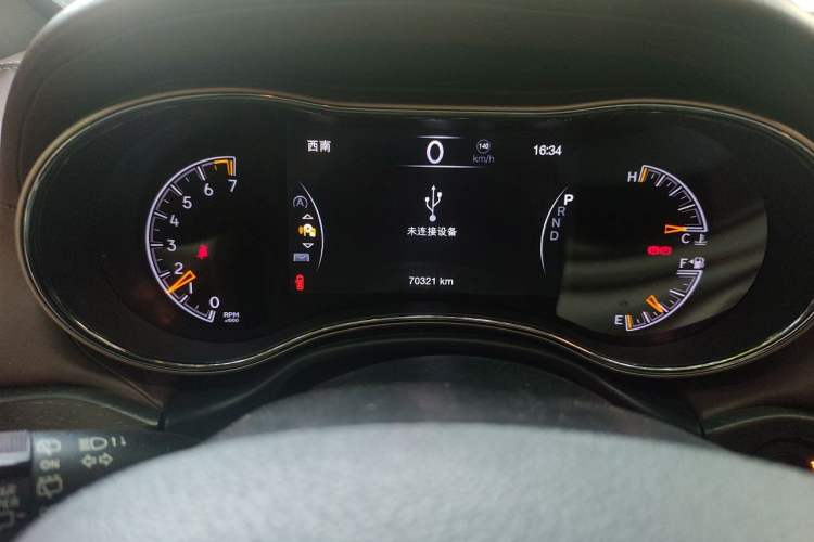 Used Jeep Grand Cherokee 2016 3.0L Comfort Navigation Edition Instrument Cluster
