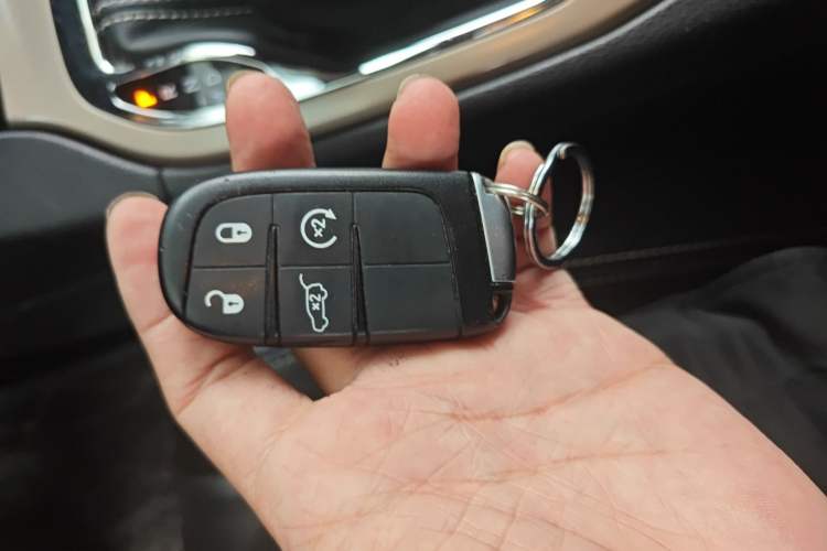Used Jeep Grand Cherokee 2016 3.0L Elite Navigation Edition Interior 1