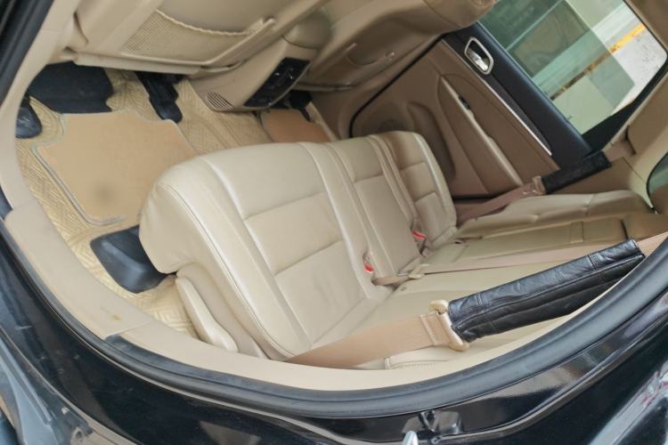 Used Jeep Grand Cherokee  Left Rear Seat