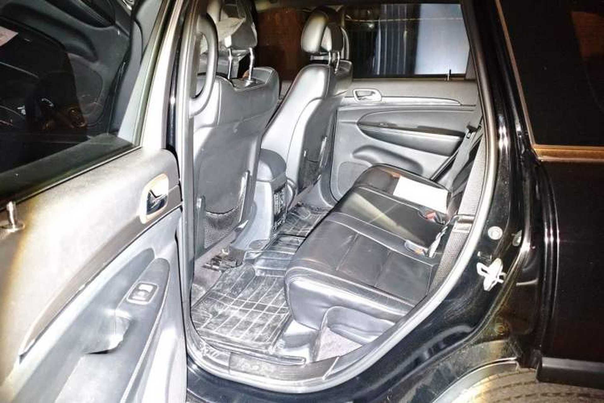 Used Jeep Grand Cherokee 2016 3.0L Comfort Navigation Edition Left Rear Seat