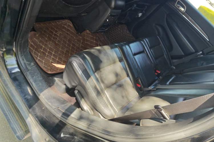 Used Jeep Grand Cherokee 2016 3.0L Elite Navigation Edition Left Rear Seat