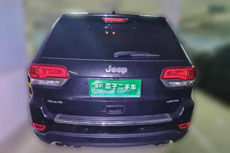 Used Jeep Grand Cherokee 2016 3.0L Elite Navigation Edition Rear