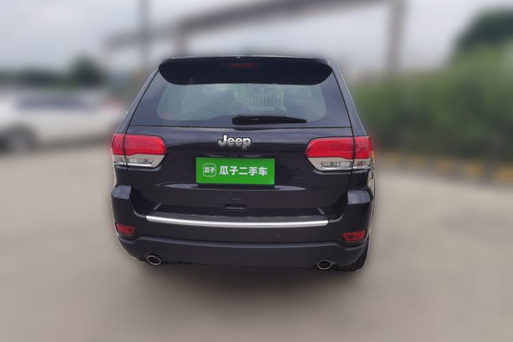 Used Jeep Grand Cherokee 2016 3.0L Comfort Navigation Edition Rear