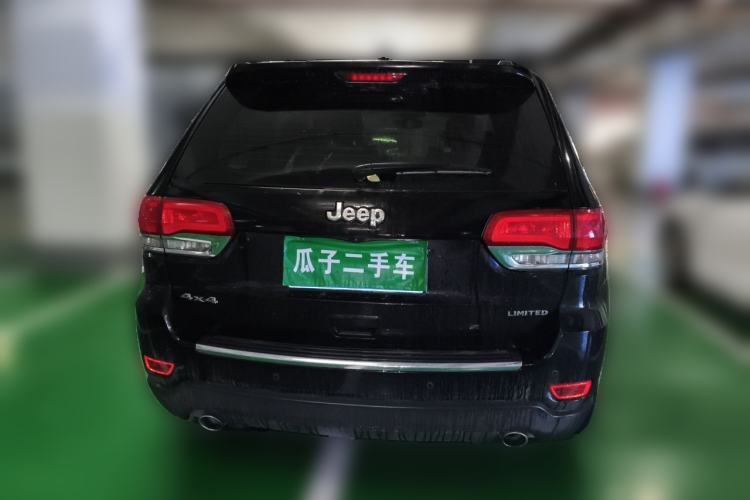 Used Jeep Grand Cherokee 2016 3.0L Elite Navigation Edition Rear