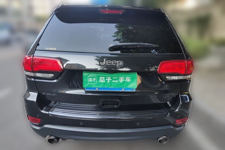 Used Jeep Grand Cherokee 2016 3.0L Comfort Navigation Edition Rear