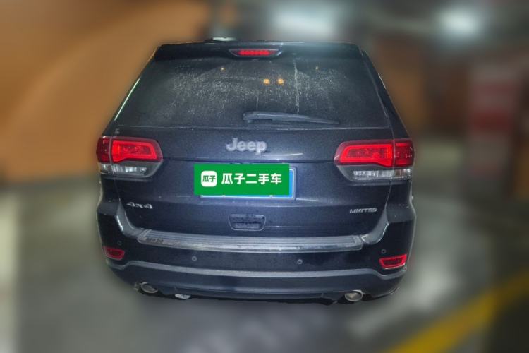 Used Jeep Grand Cherokee 2016 3.0L Comfort Navigation Edition Rear